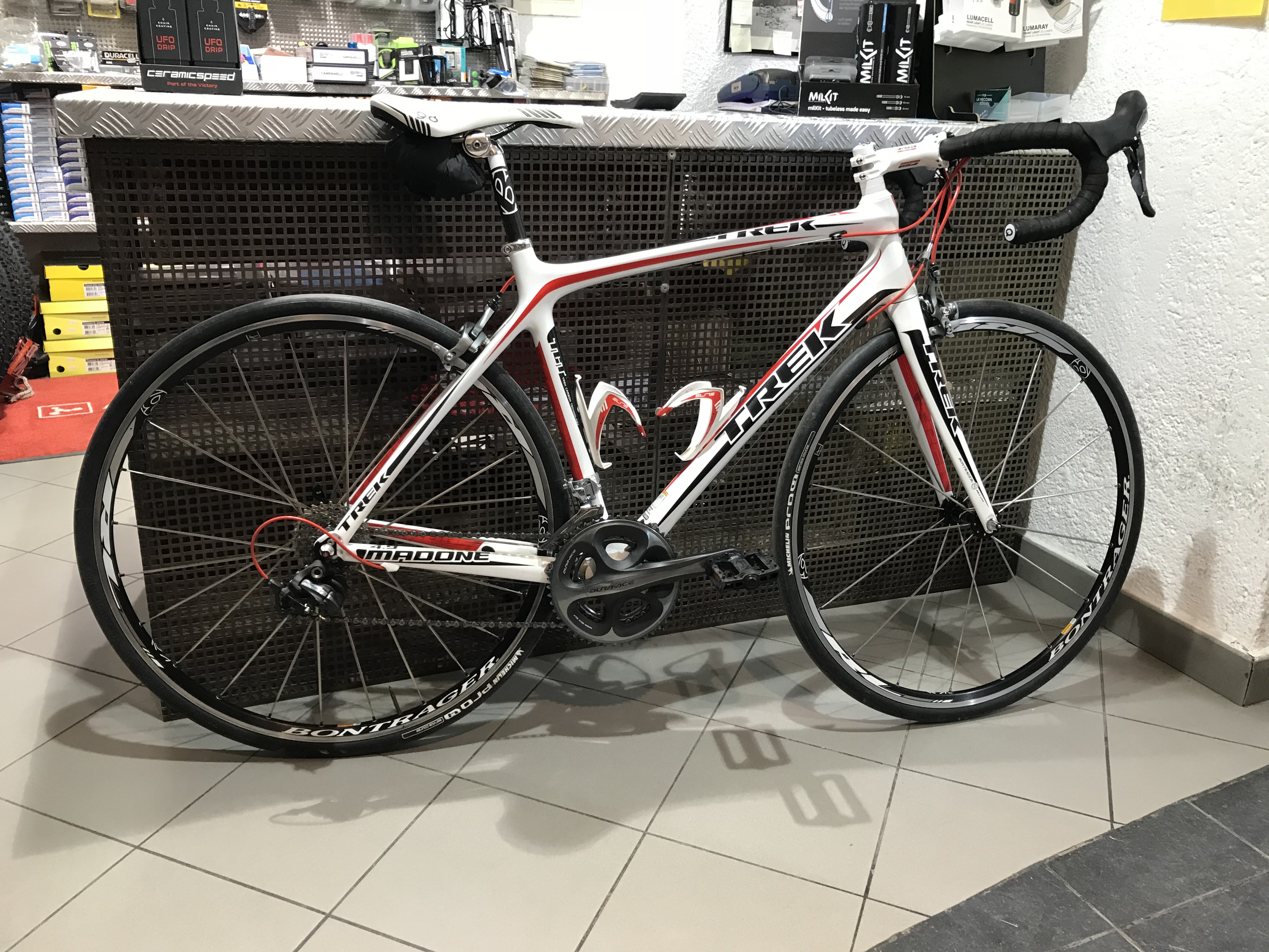 trek riteņi